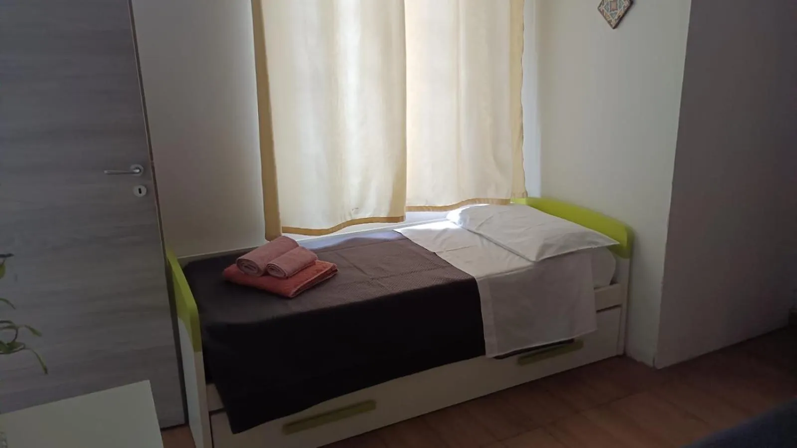 Casa Vacanza Malafemmina Apartment Naples Italy