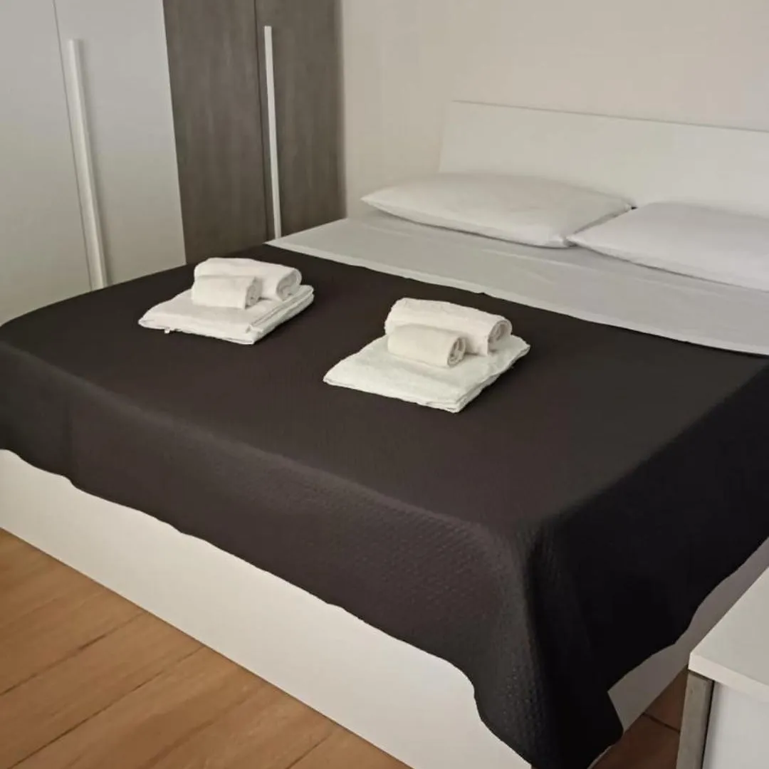 Casa Vacanza Malafemmina Apartment Naples Italy